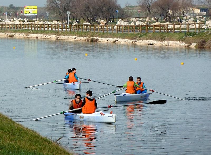 Canoe school