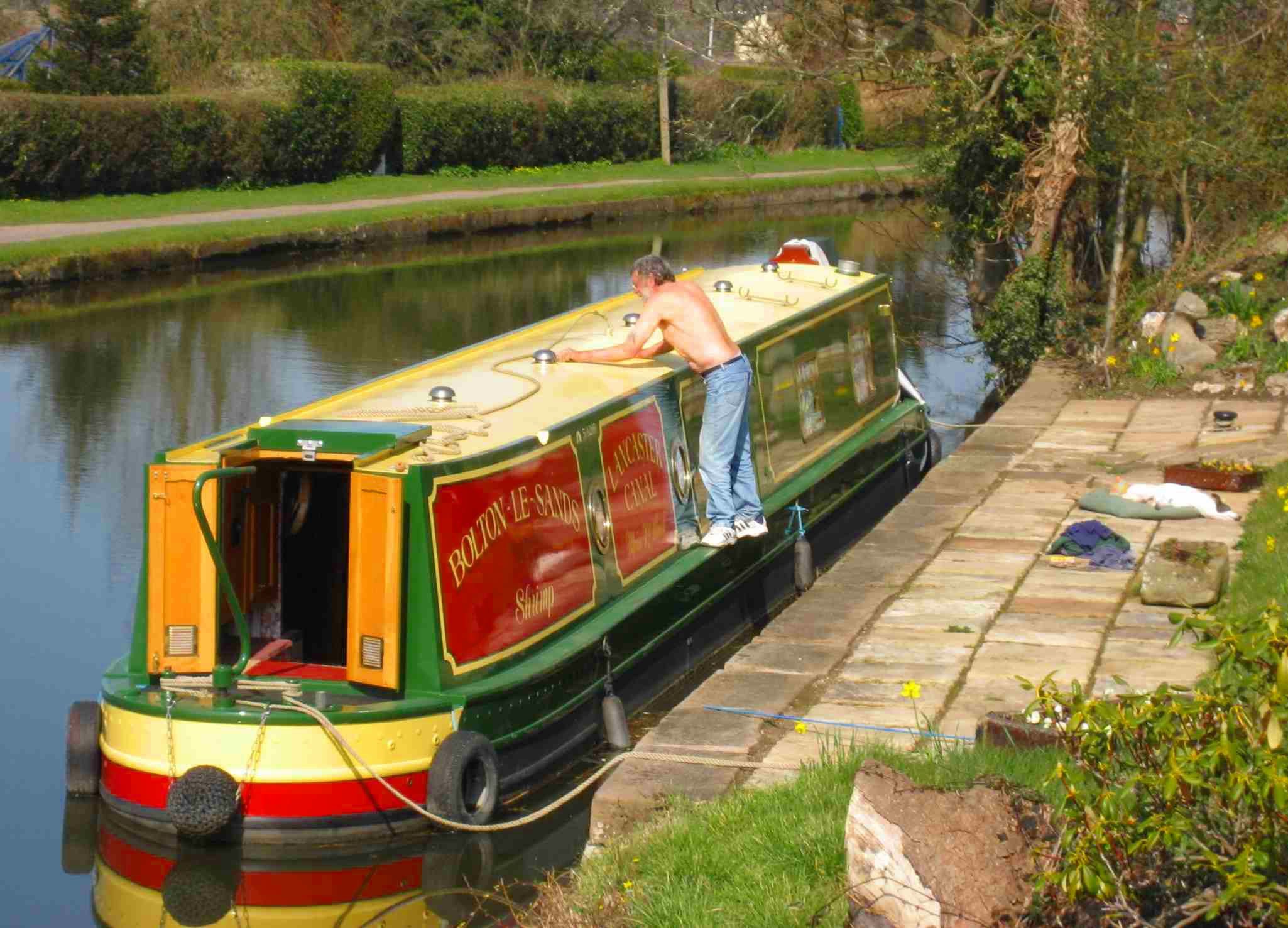 DS38 Barge on Lancaster canal