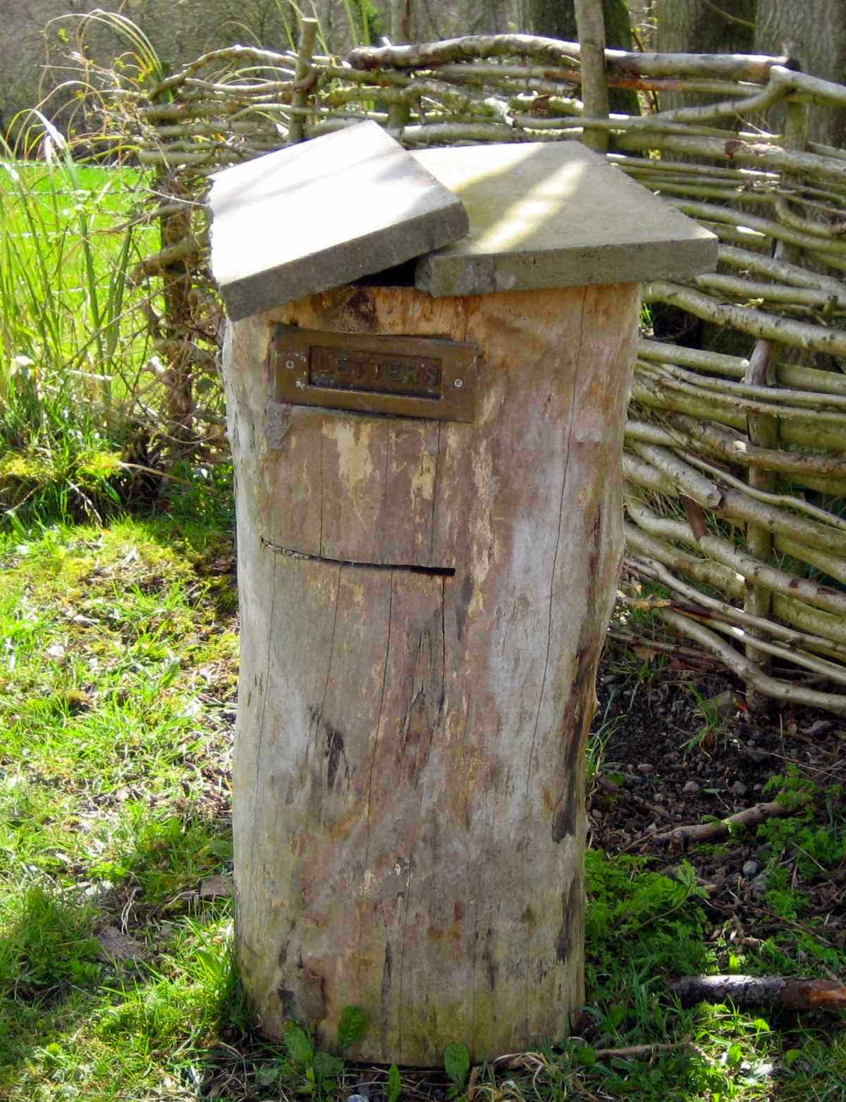DS48 Farm mailbox