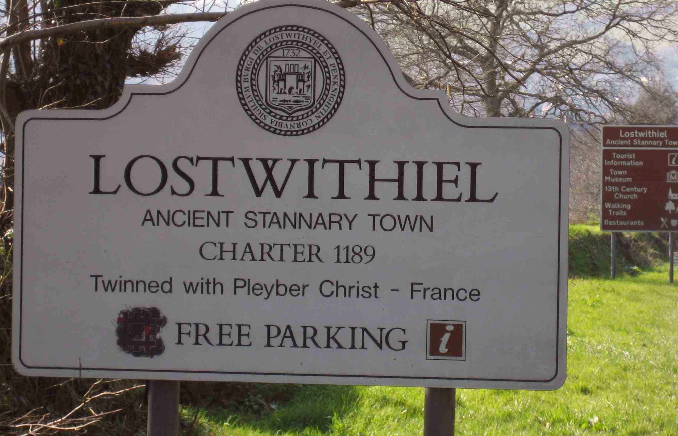 DN5 Lostwithiel sign