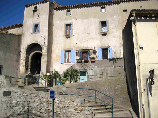 Marseillette building