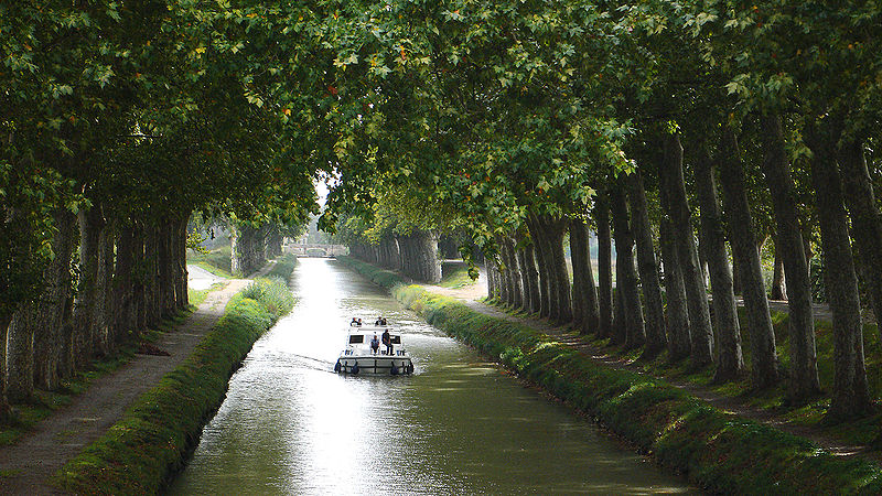 Canal scene Wikipedia